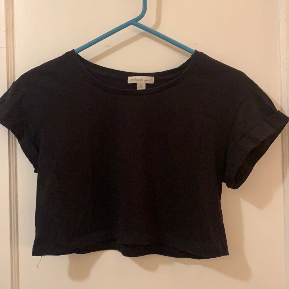 black crop top